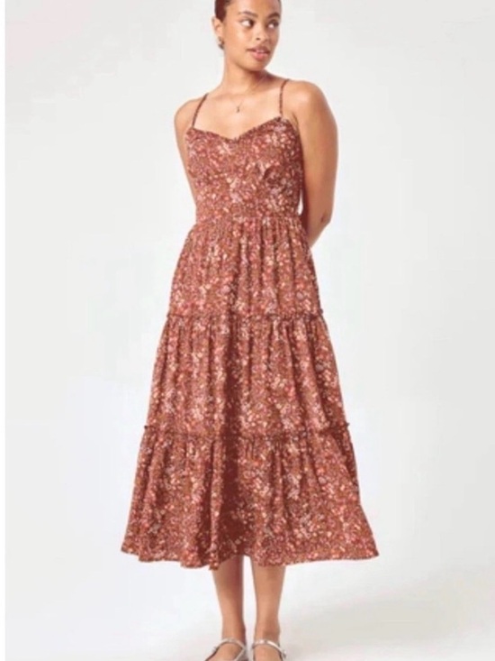 Trixxi Dresses & Skirts - Trixxi NWT Rust Floral Tiered Midi Dress Spaghetti Strap
